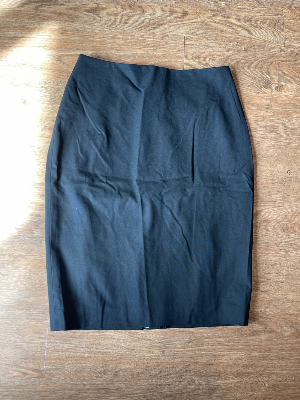 NWT Ann Taylor Pencil Skirt Size 2 Black